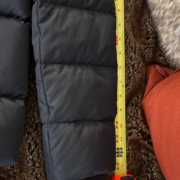 Women’s M Lauren Ralph Lauren Designer Black Puffer Jacket with Faux Fur - Picture 11 of 17